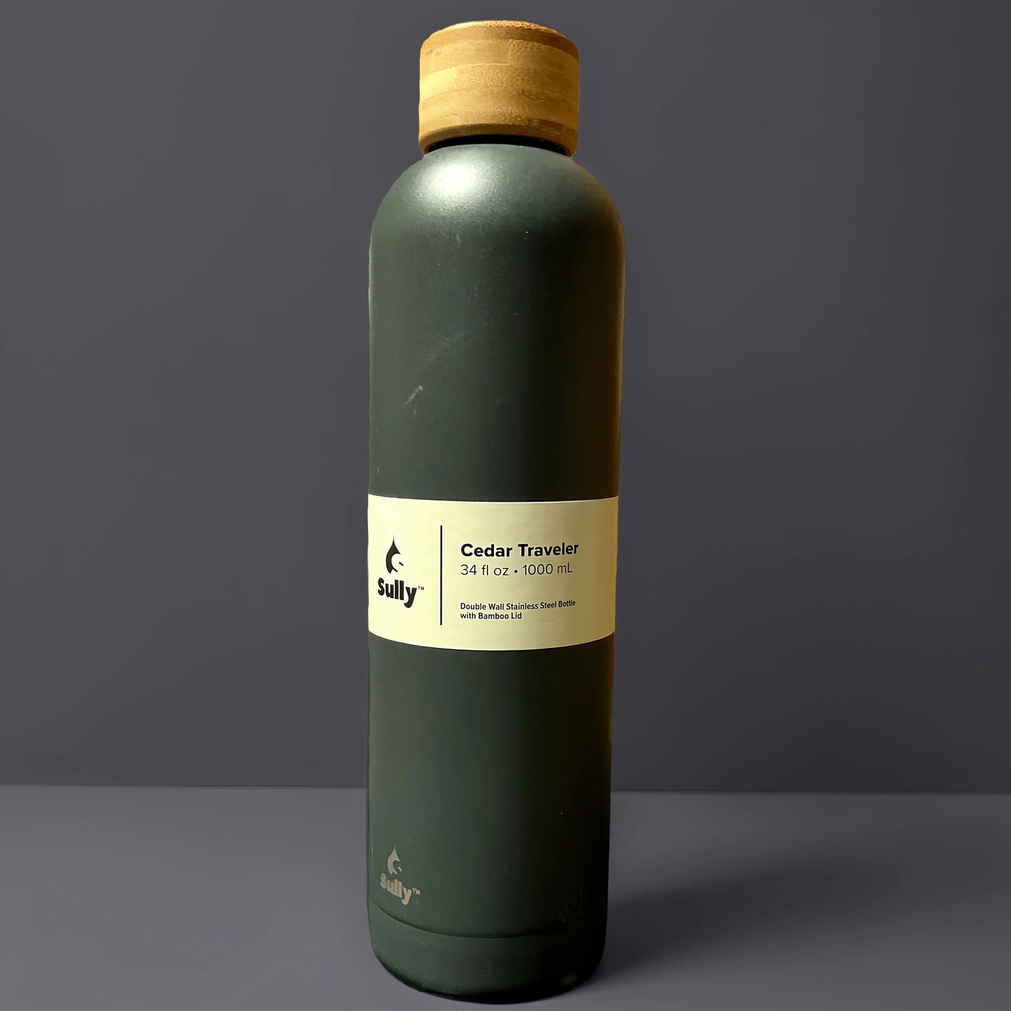 Sully™ Cedar Traveler 34oz Stainless-Steel Bottle w/ Bamboo Lid